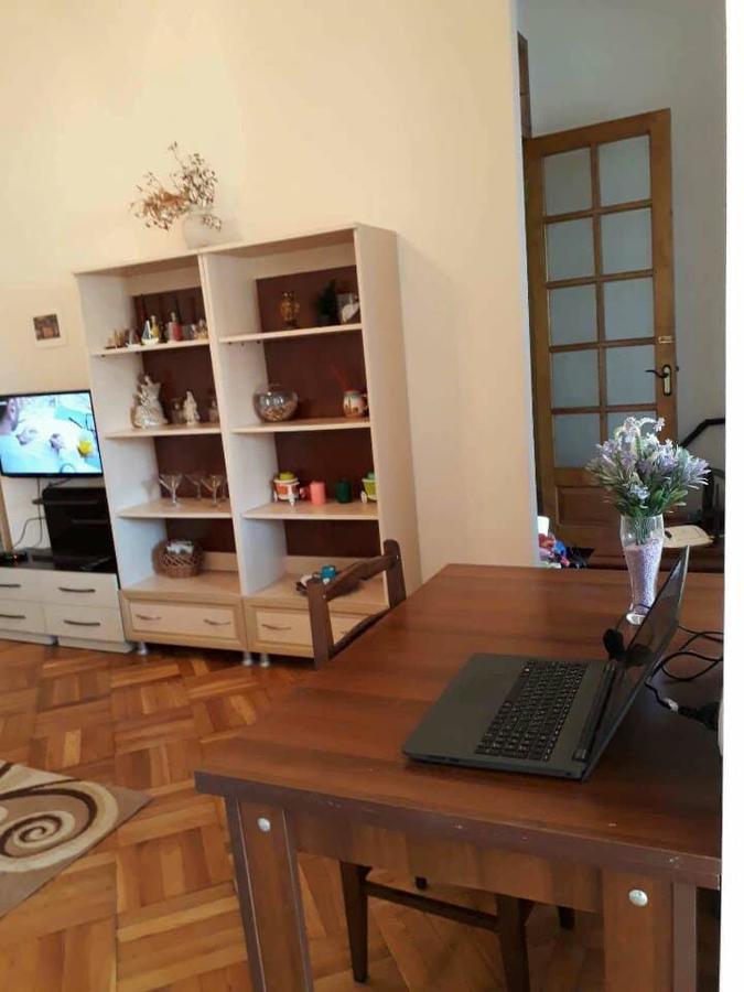 Centr Apartment Kutaisi Exterior photo